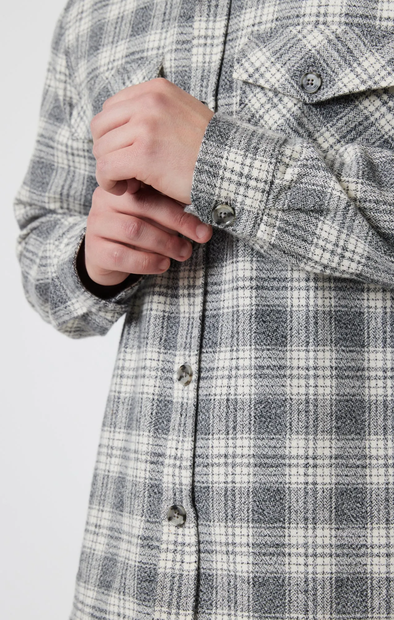 DOUBLE POCKET CHECK SHIRT IN GREY MARL CHECK