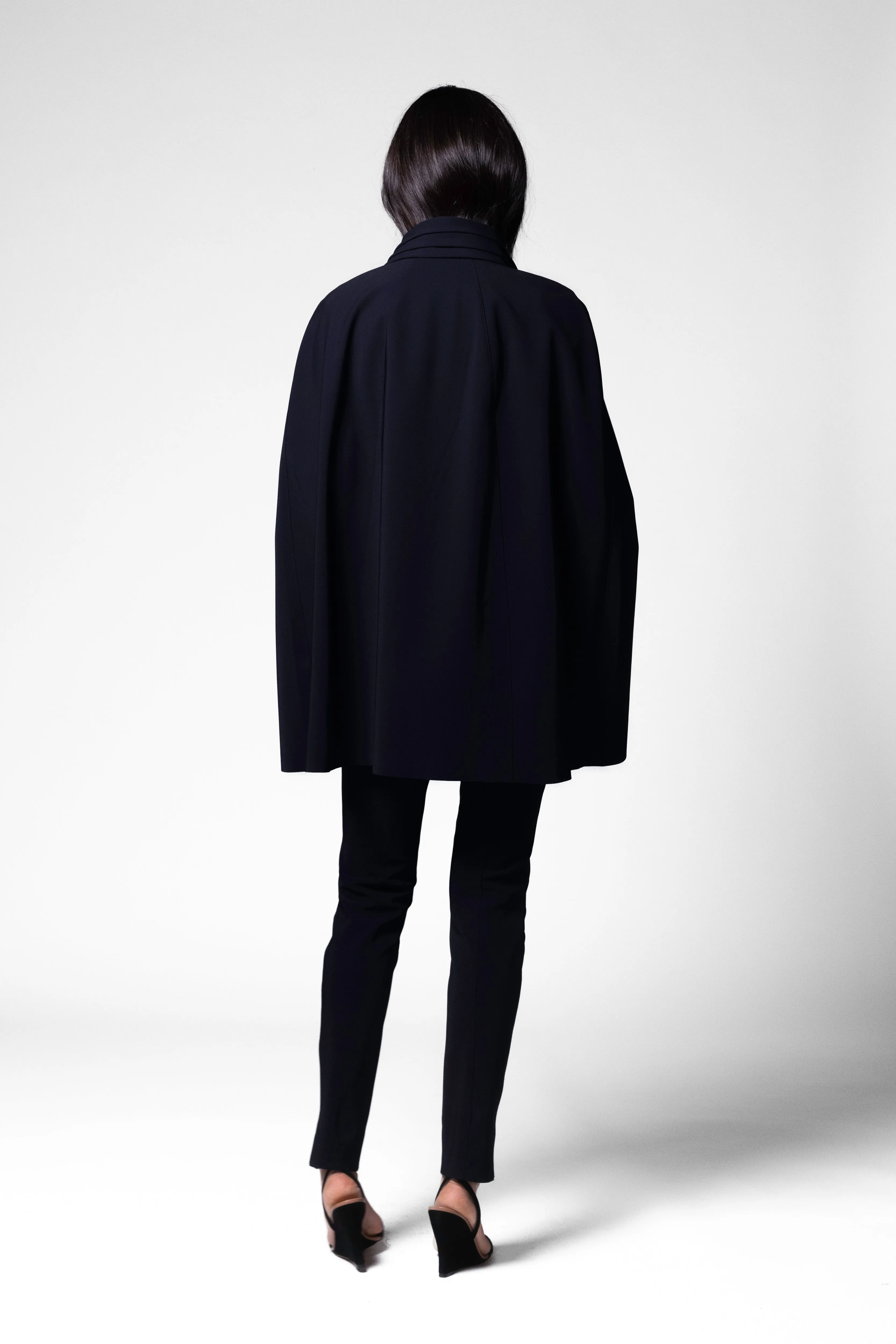 Hojo Cape - Black