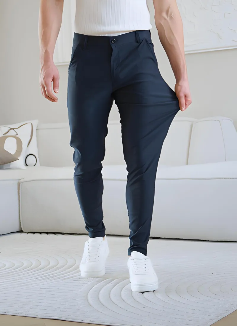 Lightweight chinos - navy